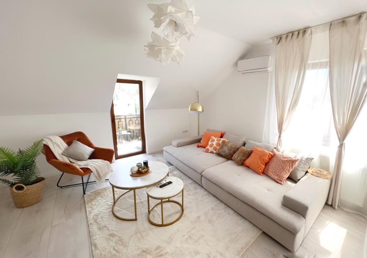 Studio Poienii - A Cozy Stay 5 Min Away From The Center Bistriţa Exterior foto
